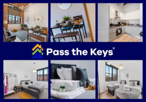 Pass the Keys Unique 2-Bed Apartment in Historic 19th Century Mill - Sleeps 6